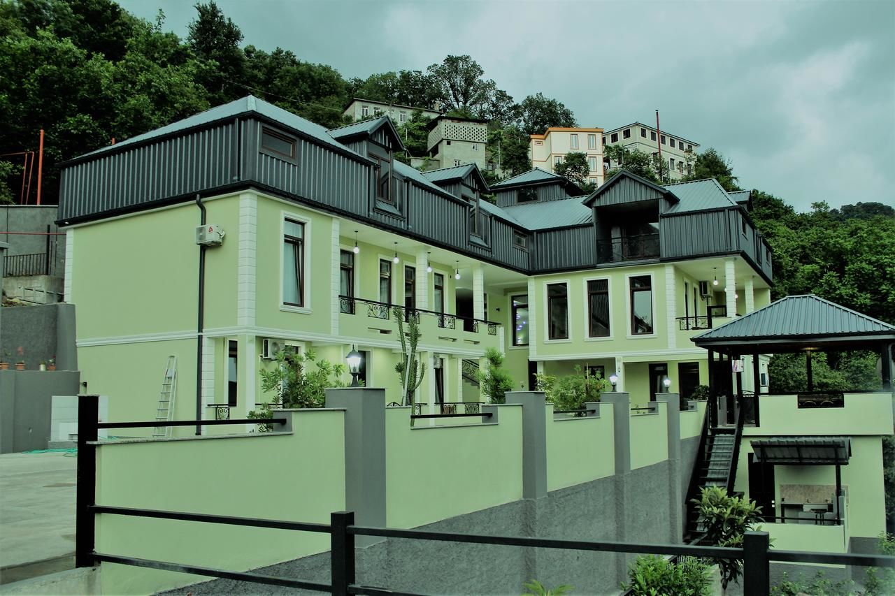 Гостевой дом Guest House Holiday Village Батуми-4